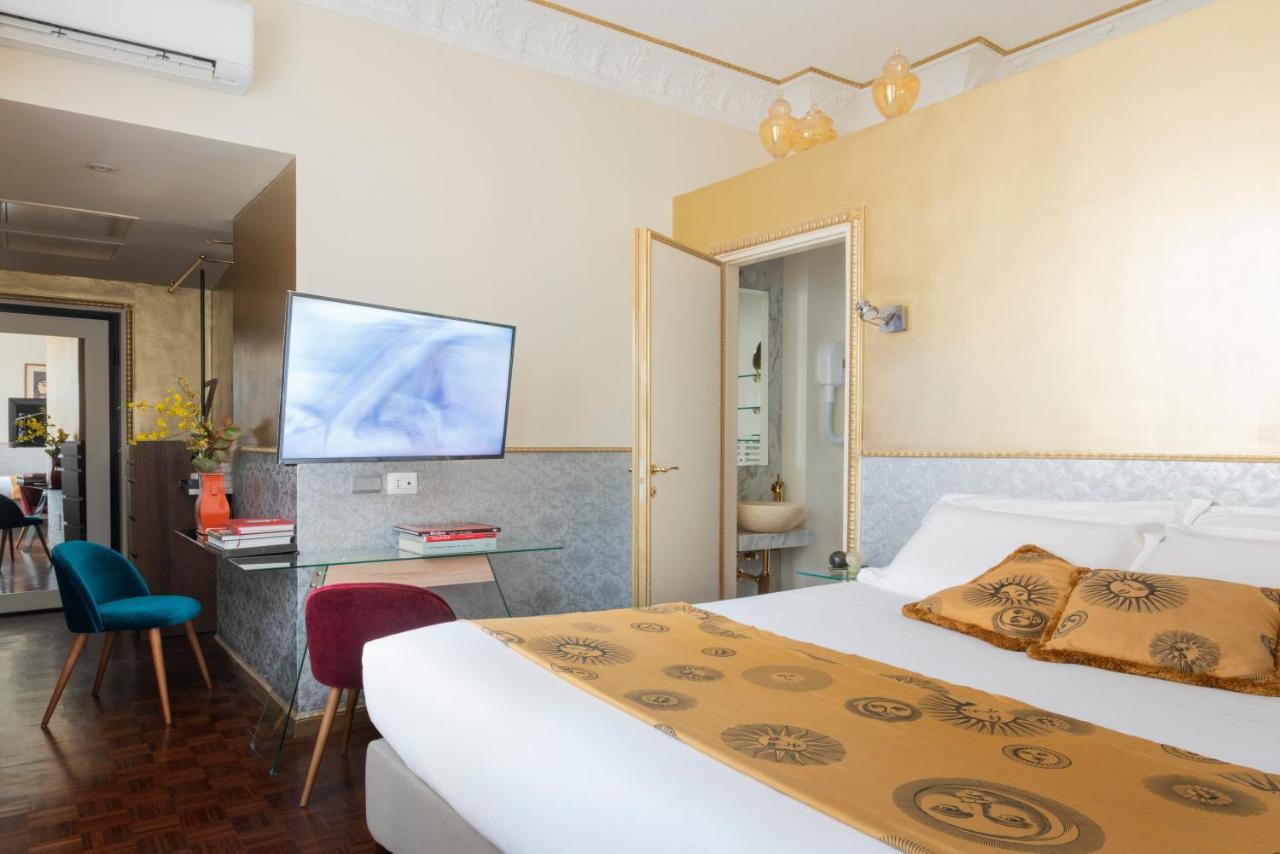 Riviere Private Rooms Alla Scala Milan Exterior photo
