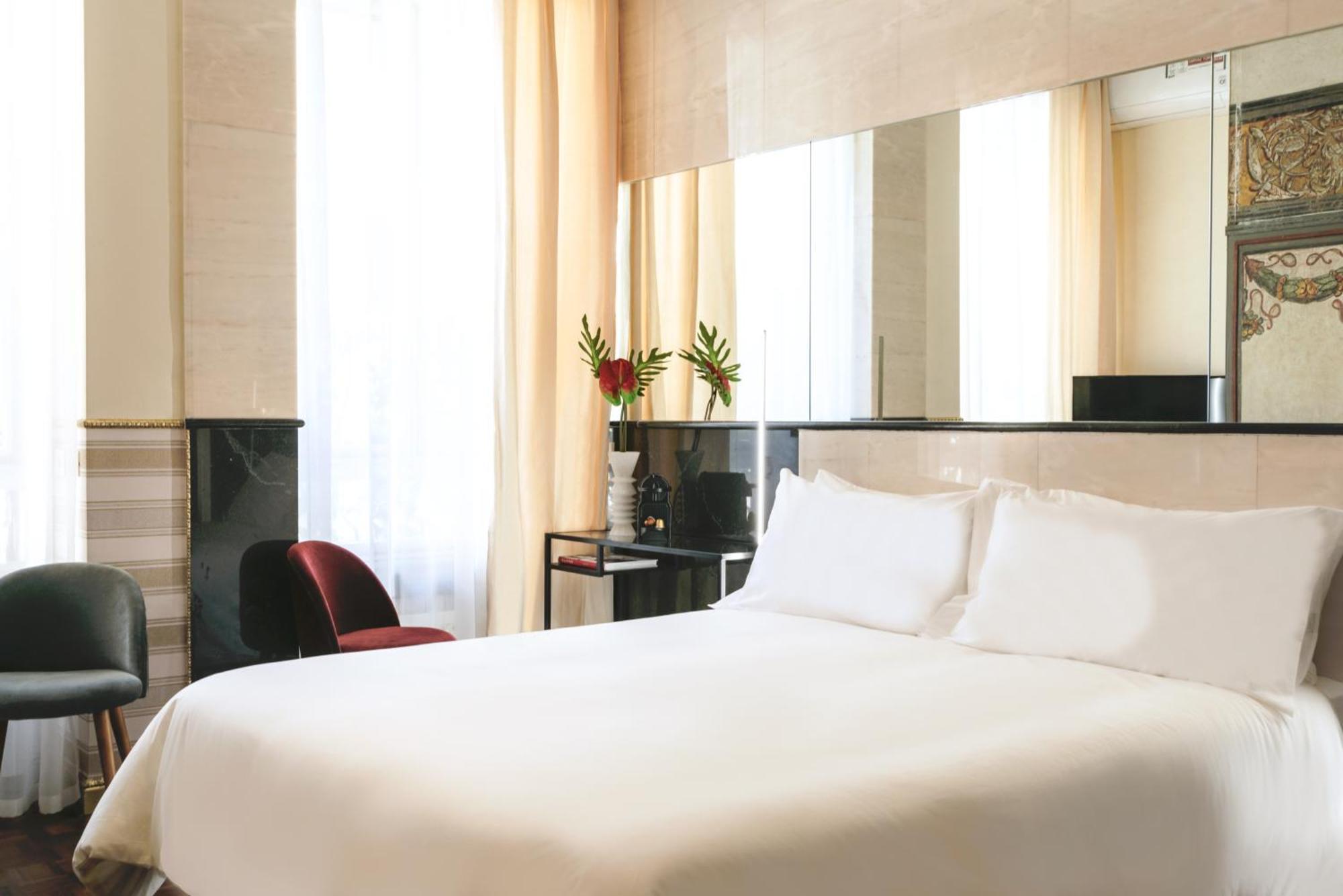 Riviere Private Rooms Alla Scala Milan Exterior photo