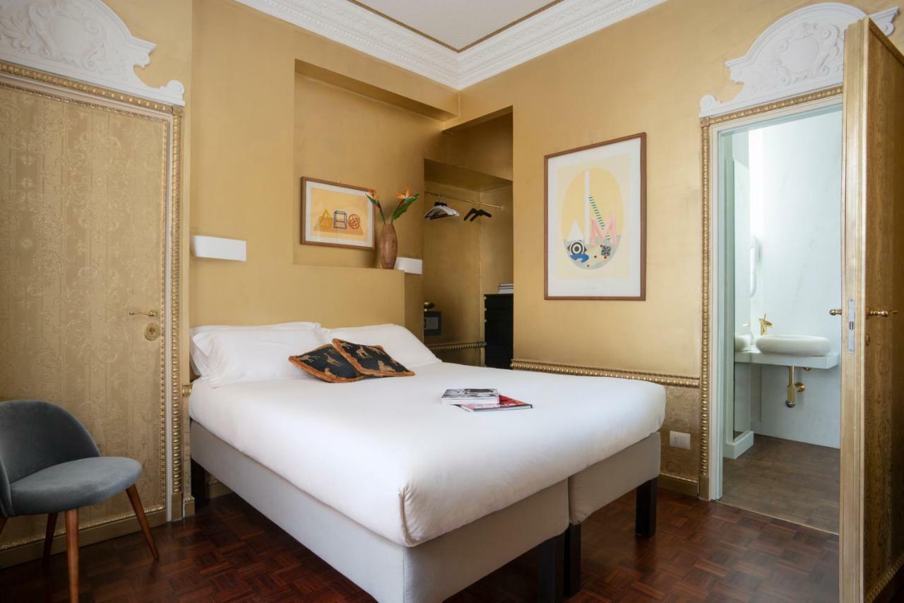 Riviere Private Rooms Alla Scala Milan Exterior photo